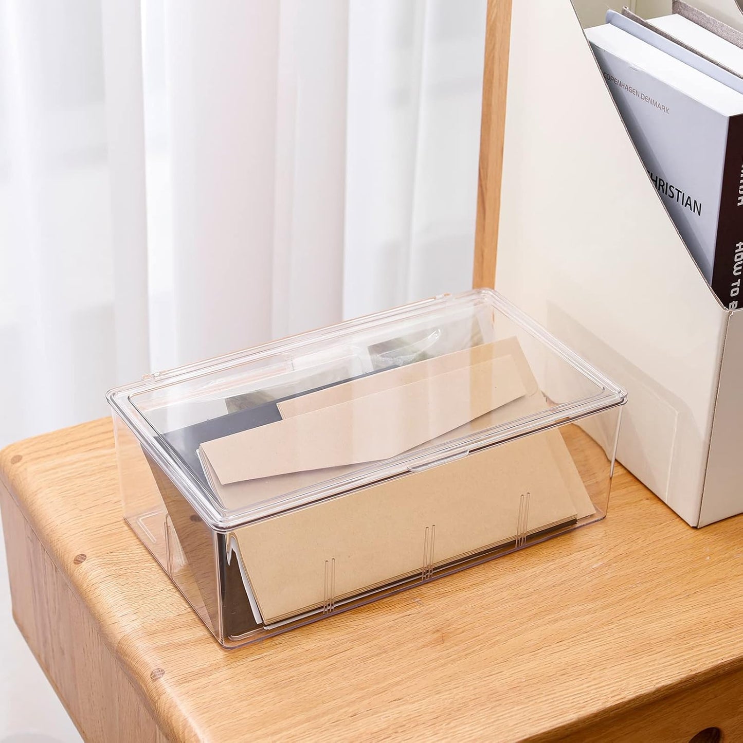 Yesesion Clear Plastic Cord Organizer Box with Adjustment Compartments, Large Cable Management Case with Lid and 10 Wire Ties for Desk Drawer, Home Office, Art Supply, Electronic Accessories (1 PACK)