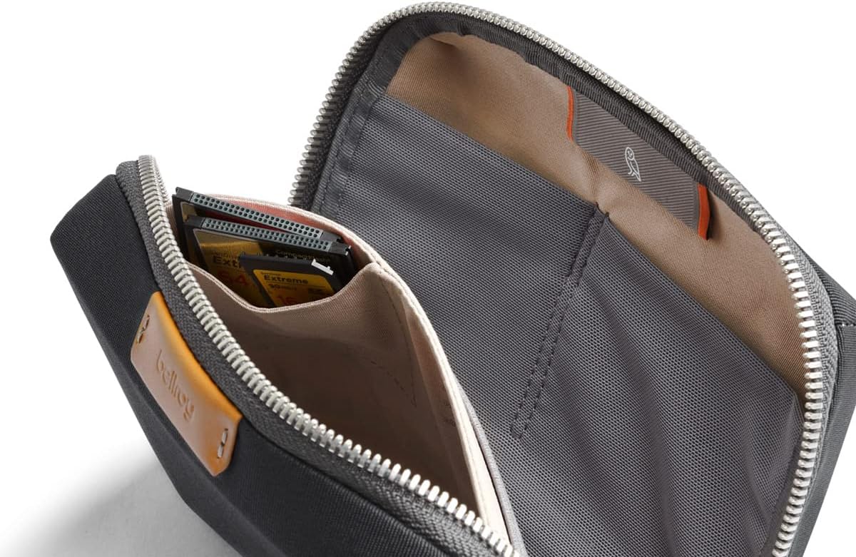 Bellroy Tech Kit Compact (Charger, Cables, Mouse, powerbank, USB Keys, dongles) - Slate